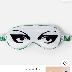 Diane Von Furstenberg White and Green Eye Mask